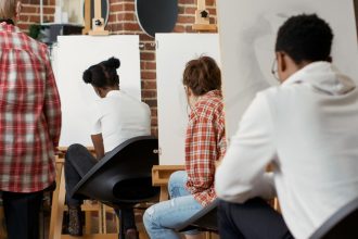 Choisir une classe préparatoire artistique : un tremplin pour les futurs artistes